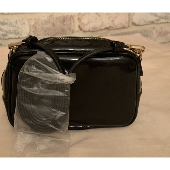 Bobbi Brown Black Patent Leather Mini Crossbody Bag With Red Interior - Picture 5 of 10